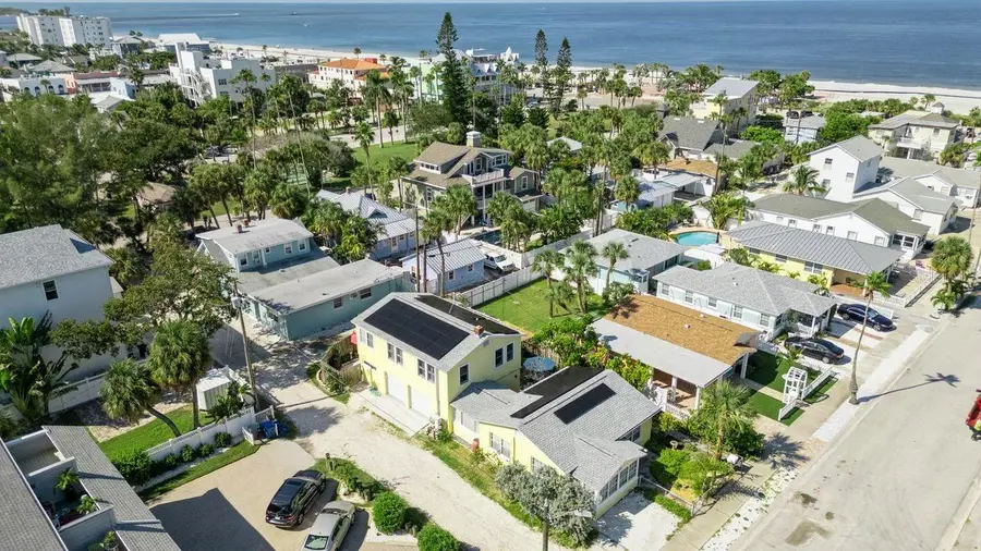 102 11th Avenue, Saint Pete Beach, FL 33706 - #2