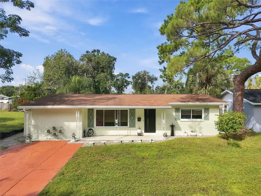 9010 1st Street N, Saint Petersburg, FL 33702 - #2