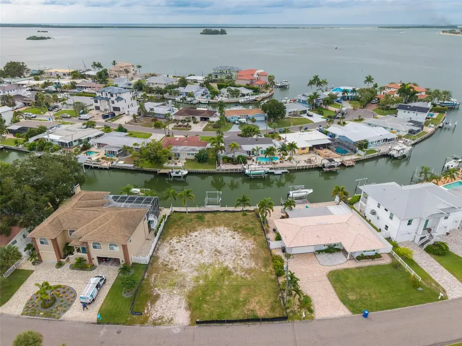 2270 Edythe Drive, Dunedin, FL 34698 - #3