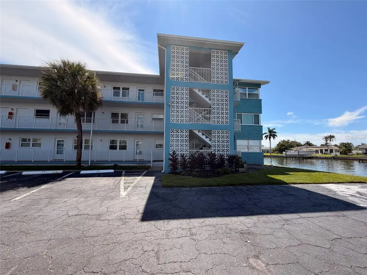 1893 Shore Dr. Drive S #216, South Pasadena, FL 33707 - #1