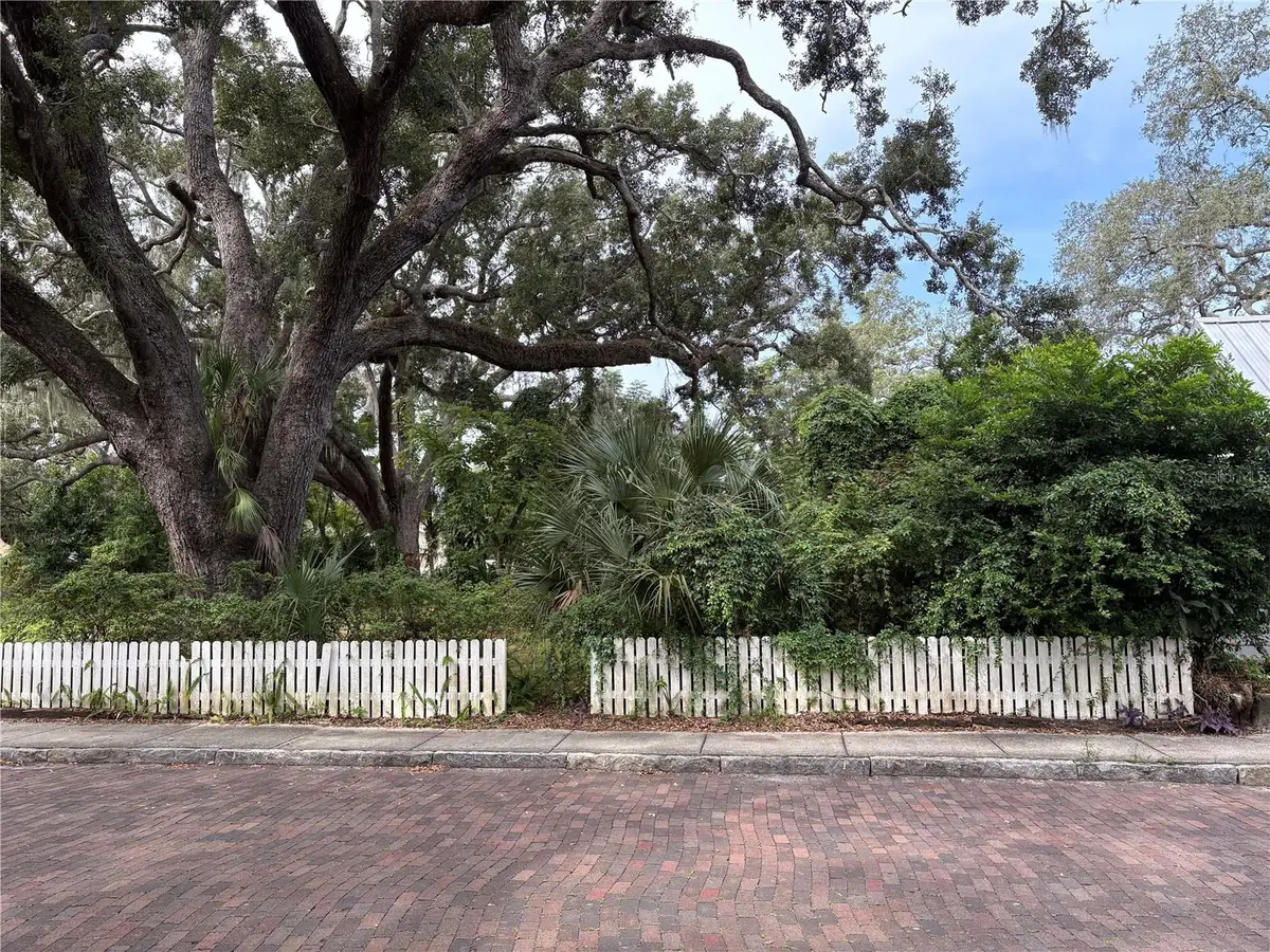 225 2nd Avenue N, Safety Harbor, FL 34695 - #1
