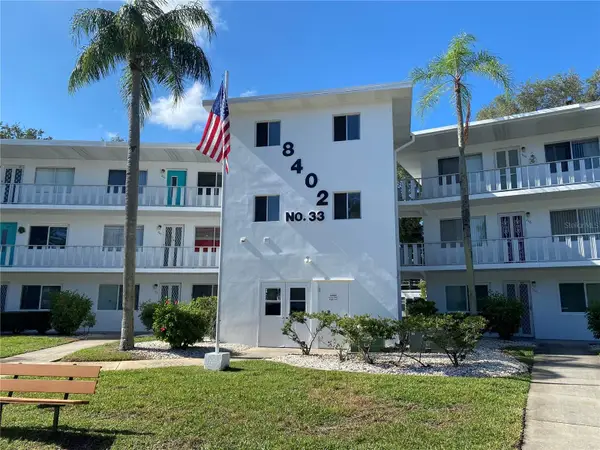 8402 111th Street #106, SEMINOLE, FL 33772