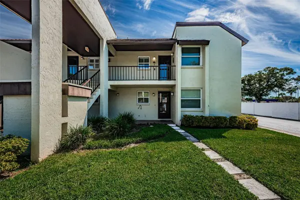 1100 E Bay Drive #68, LARGO, FL 33770