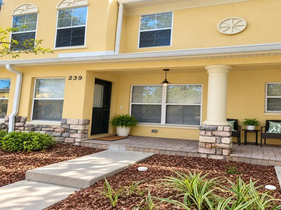 239 Castlekeeper Pl, Valrico, FL 33594 - #2
