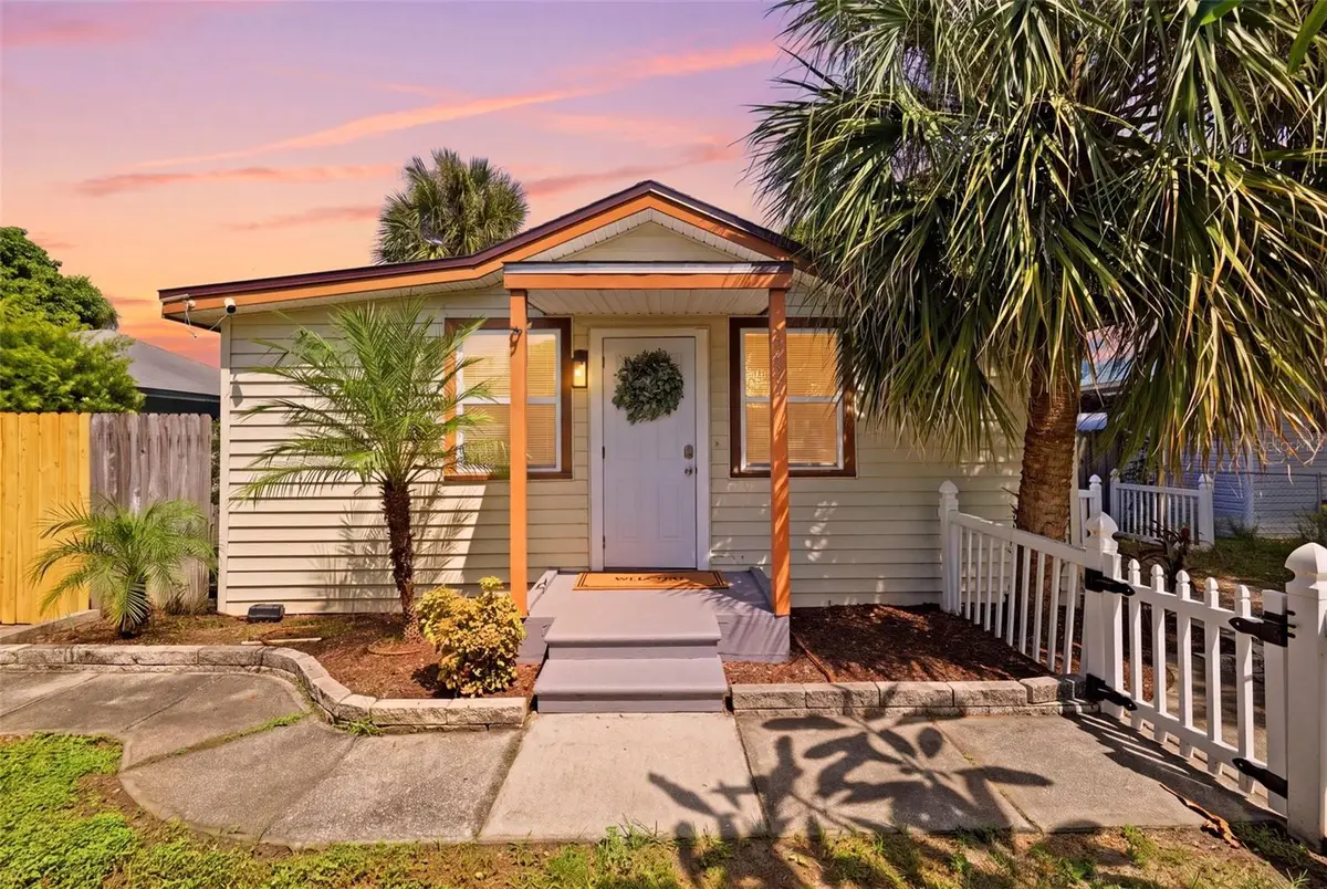 1751 29th Avenue N, Saint Petersburg, FL 33713 - #1