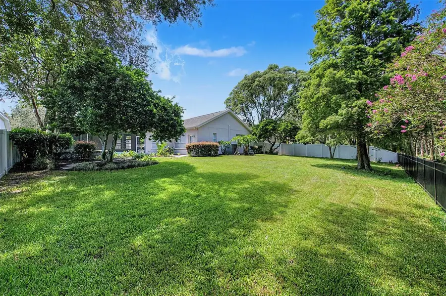 19205 Autumn Woods Avenue, Tampa, FL 33647 - #3