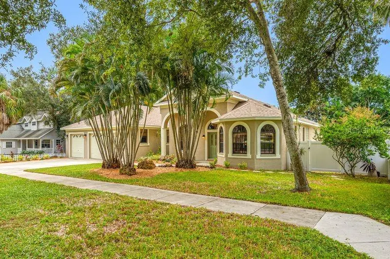 114 Irwin St E, Safety Harbor, FL 34695 - #2