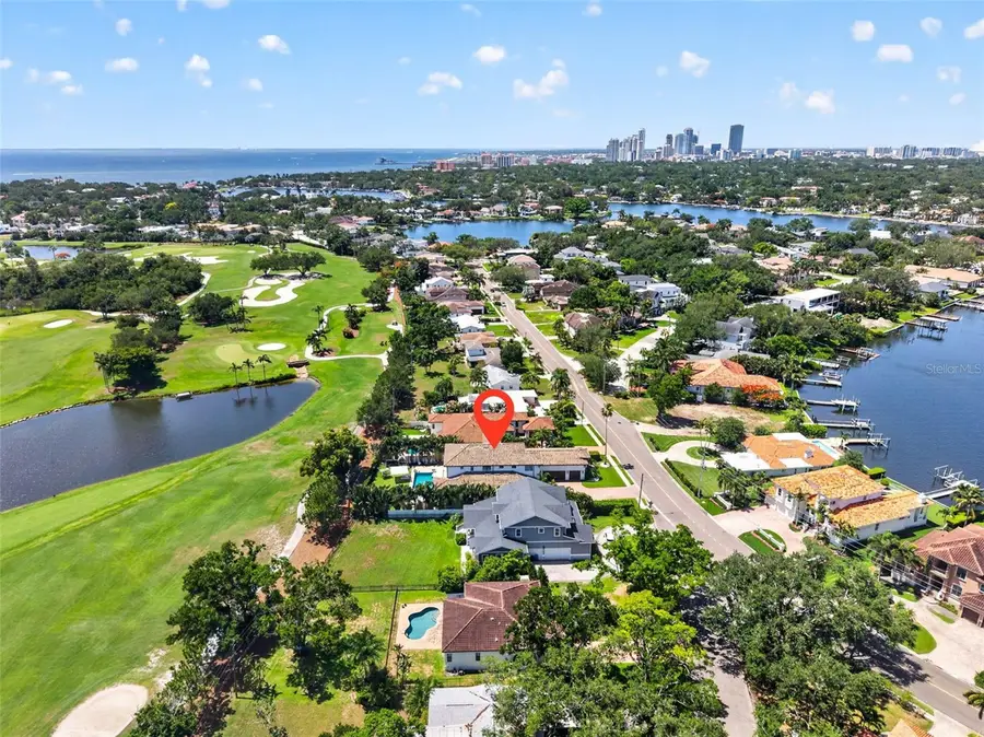 1341 Monterey Boulevard Ne, Saint Petersburg, FL 33704 - #3
