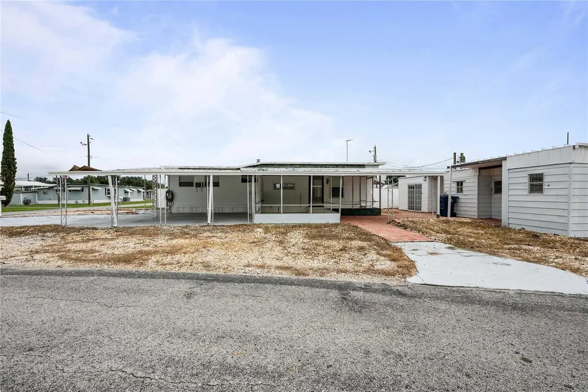 37234 Carol Ave, Zephyrhills, FL 33542 - #1
