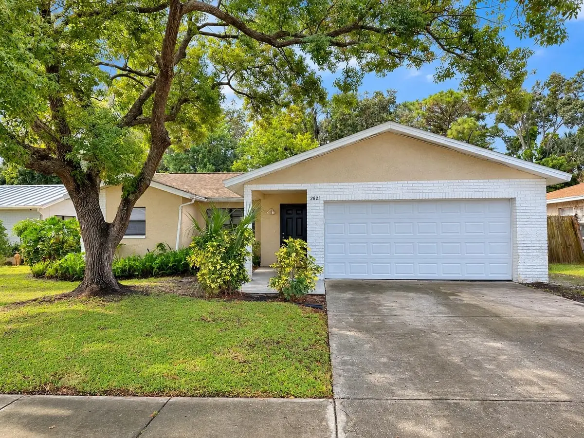 2821 Eagle Run Circle S, Clearwater, FL 33760 - #1