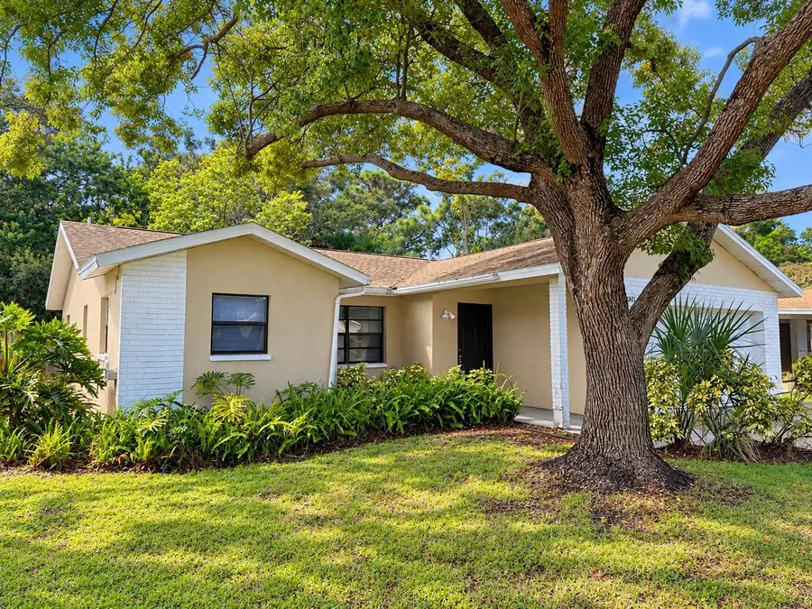 2821 Eagle Run Circle S, Clearwater, FL 33760 - #2