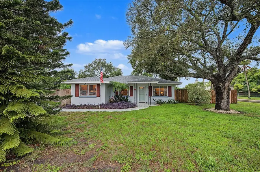 1402 Nebraska Avenue, Palm Harbor, FL 34683 - #2