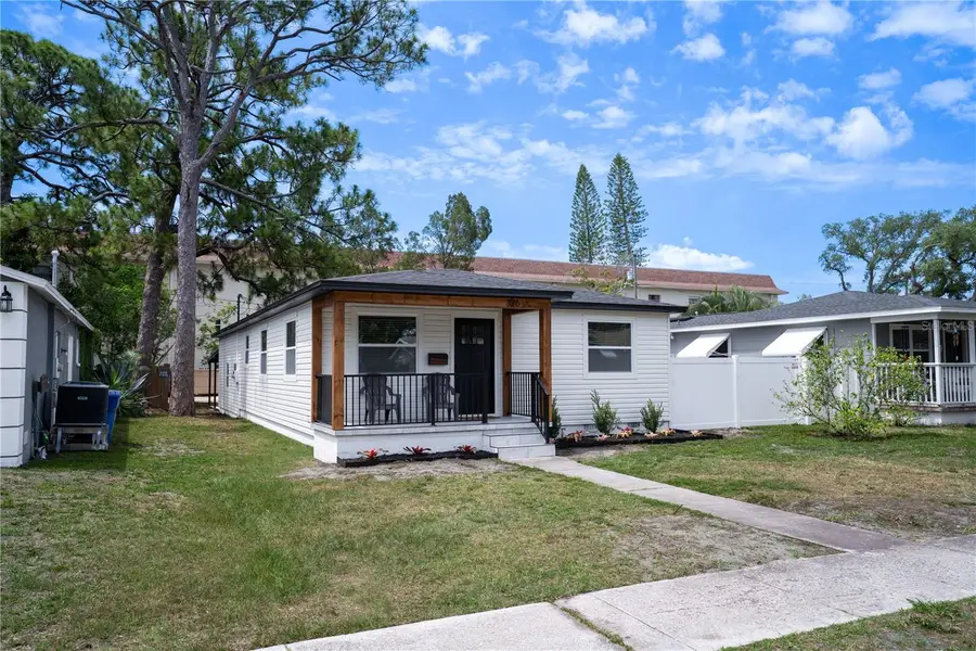 326 41st Avenue N, Saint Petersburg, FL 33703 - #2