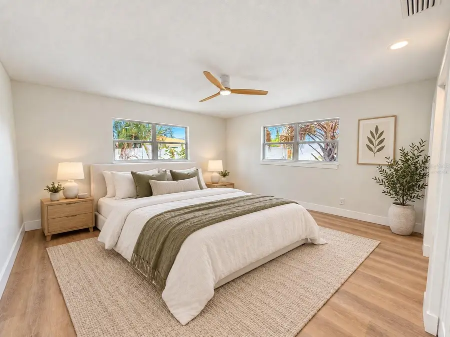 1546 66th Avenue S, Saint Petersburg, FL 33705 - #3