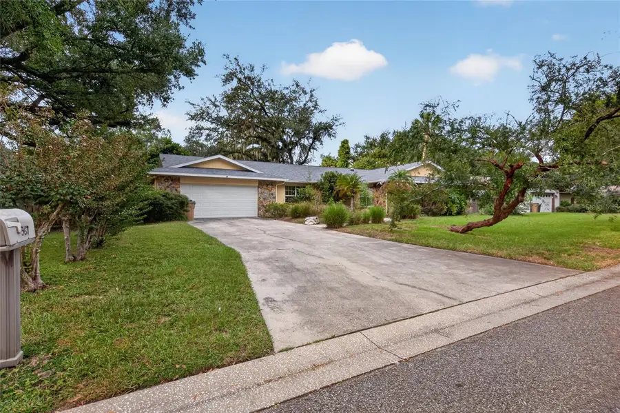 531 Garrard Drive, Temple Terrace, FL 33617 - #2