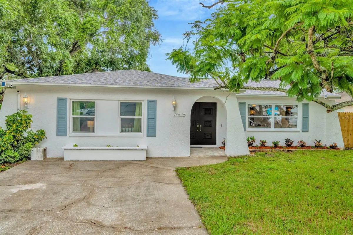 11008 111th Way, Seminole, FL 33778 - #1