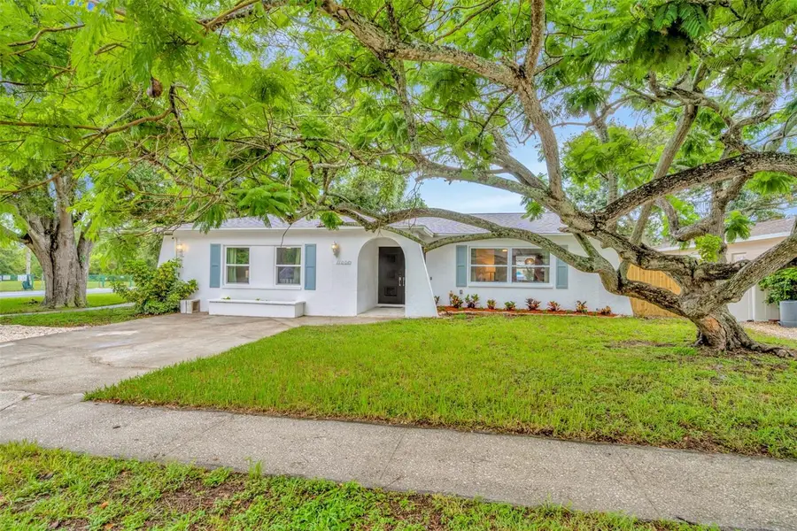 11008 111th Way, Seminole, FL 33778 - #2