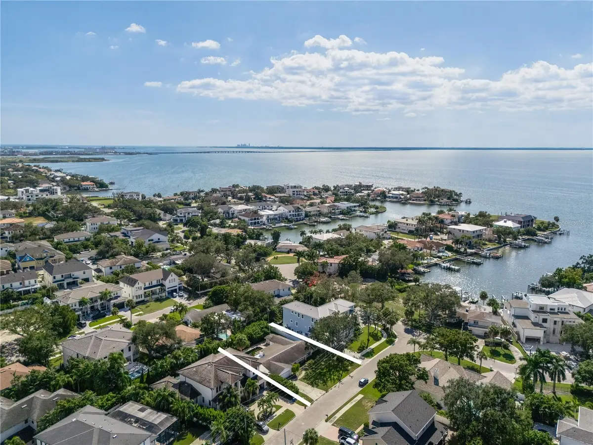 5008 S Sunset Boulevard, Tampa, FL 33629 - #1