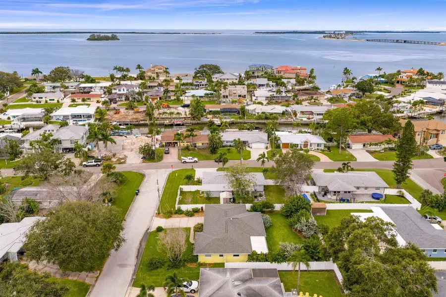 88 New Jersey Drive, Dunedin, FL 34698 - #2