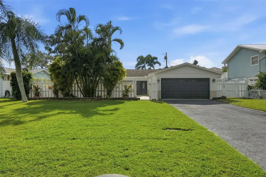 5860 Bayshore Drive, Seminole, FL 33772 - #2