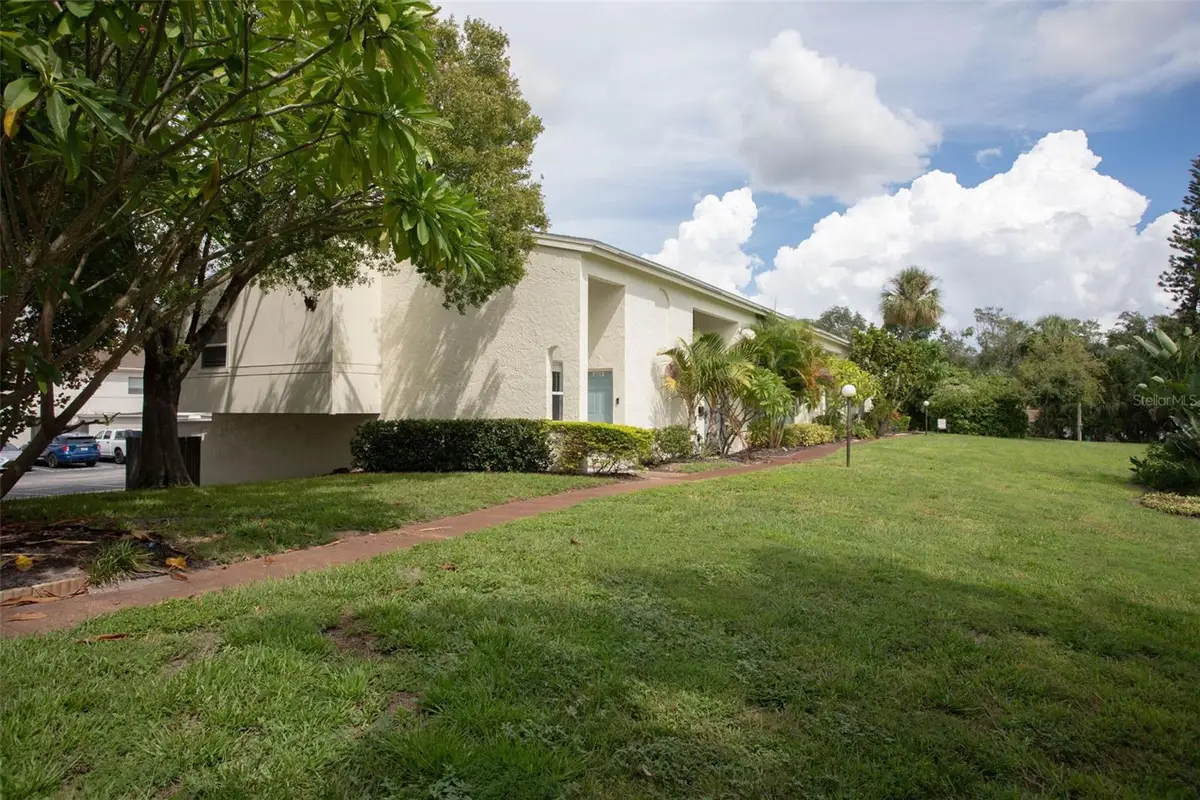 4219 La Sorrento Court, Tampa, FL 33611 - #1