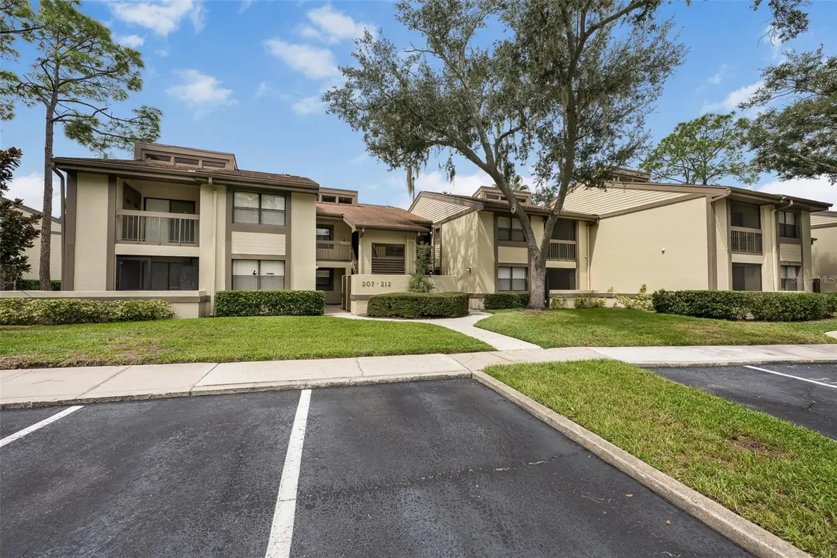 210 Woodlake Wynde, Oldsmar, FL 34677 - #1
