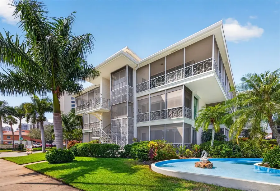 1000 N Shore Drive Ne #2, Saint Petersburg, FL 33701 - #2