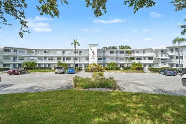 11201 80th Avenue #209, SEMINOLE, FL 33772