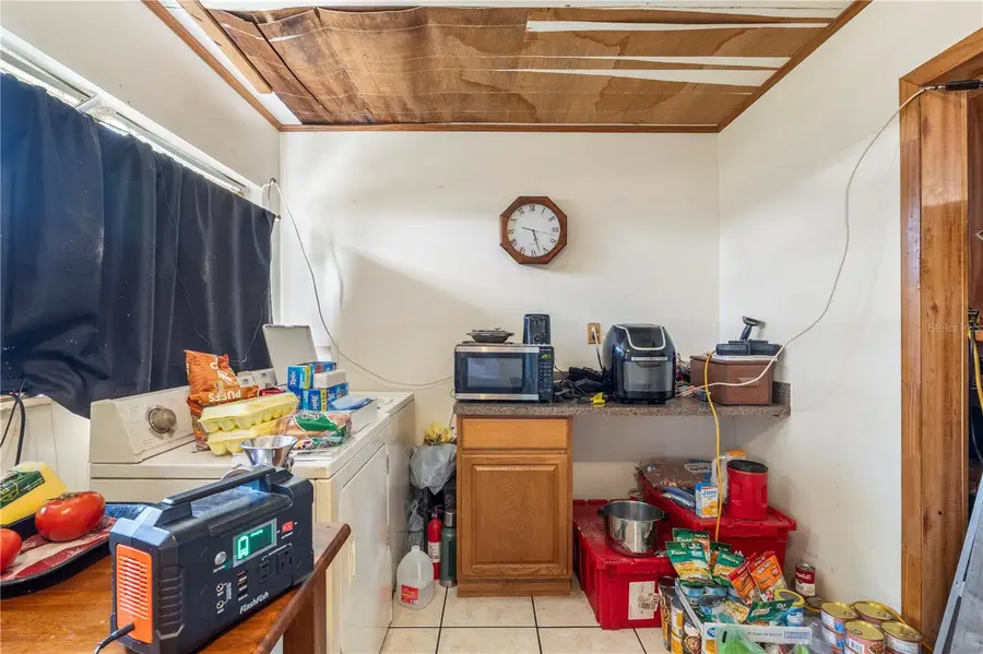 320 W Terrace Avenue, Lake Alfred, FL 33850 - #2
