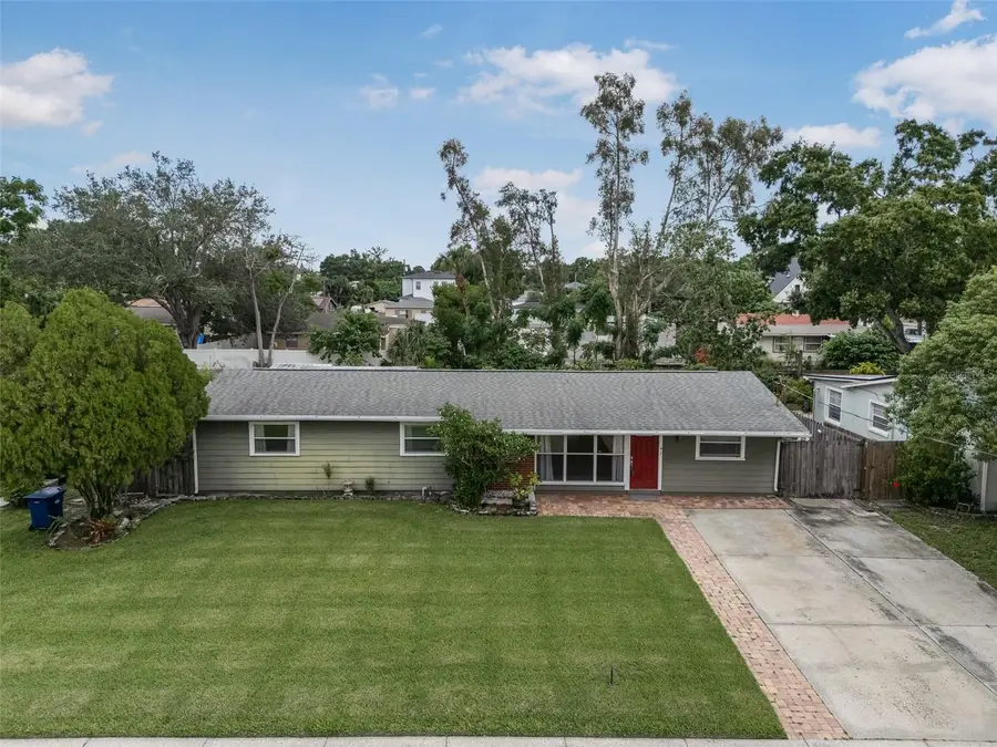 3705 W Tyson Avenue, Tampa, FL 33611 - #2