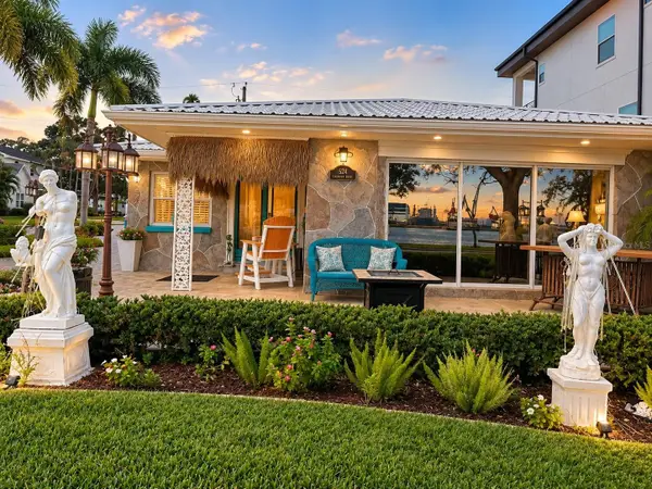 524 Channel Drive, TAMPA, FL 33606