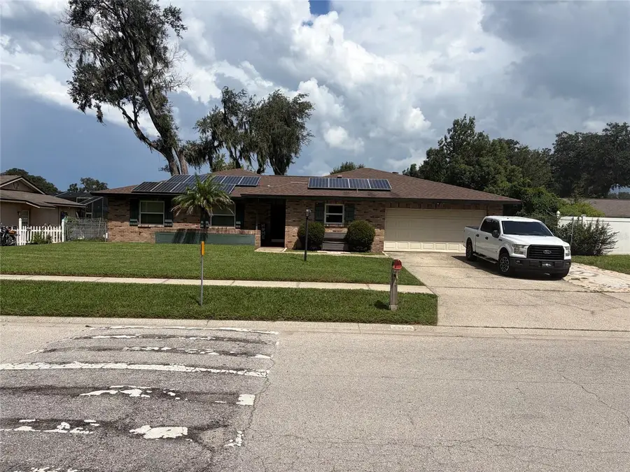 814 Shangri La Drive, Seffner, FL 33584 - #2