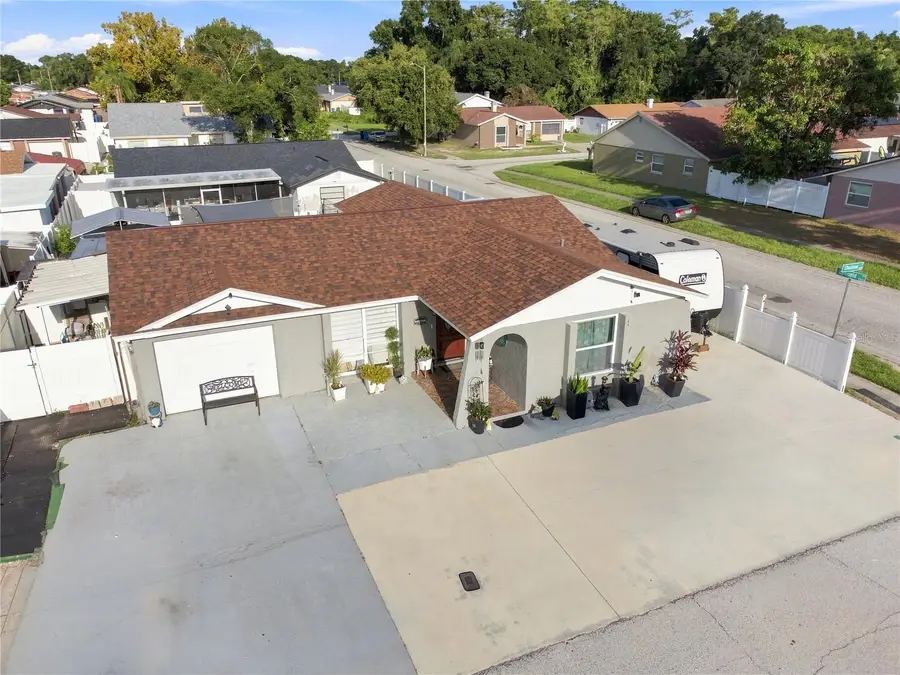 9610 Shalimar Court, Tampa, FL 33615 - #3