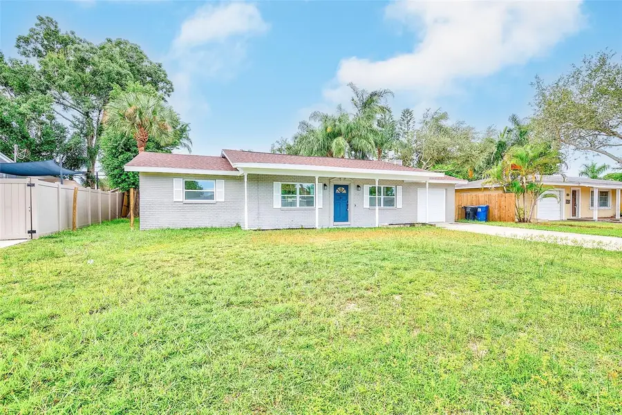 214 45th Avenue Ne, Saint Petersburg, FL 33703 - #2