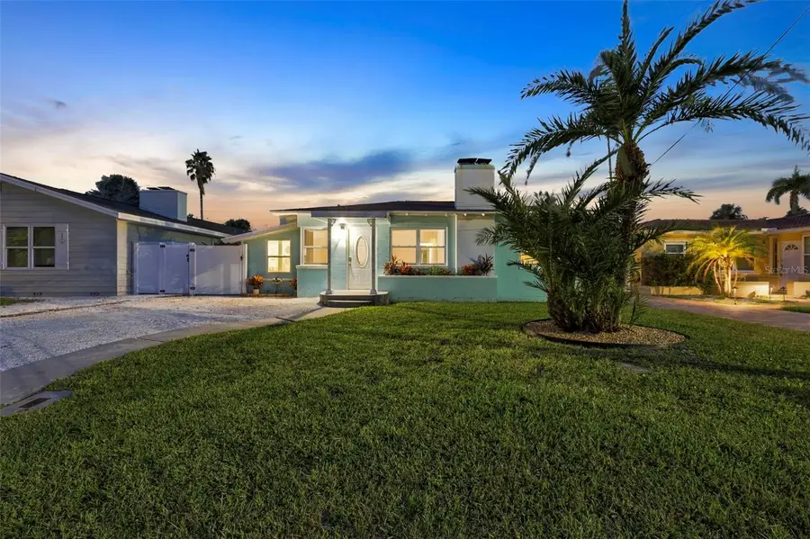 15424 2nd Street E, Madeira Beach, FL 33708 - #3
