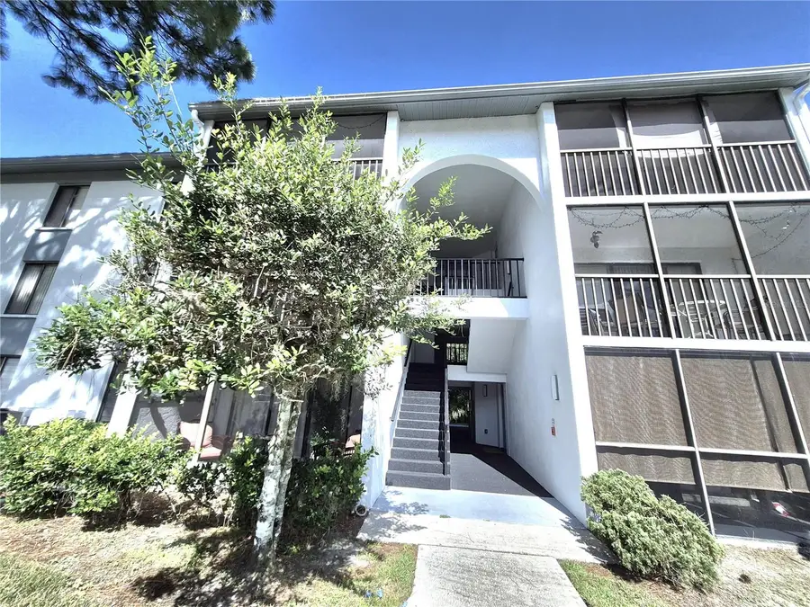 1344 Pine Ridge Circle E #H3, Tarpon Springs, FL 34688 - #3