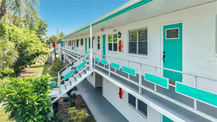 6100 21st Street N #17, Saint Petersburg, FL 33714 - #3