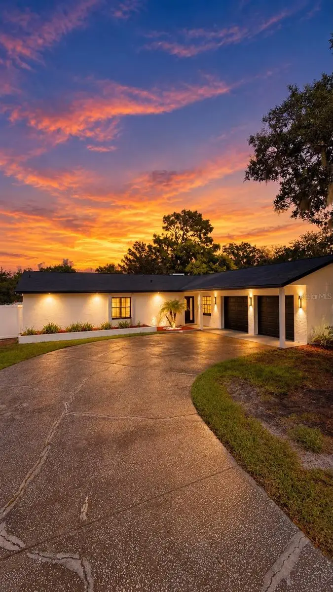524 Wynnwood Drive, Brandon, FL 33511 - #2