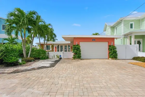 14223 E Parsley Drive, MADEIRA BEACH, FL 33708