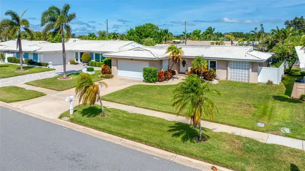 14921 Sovereign Drive, LARGO, FL 33774