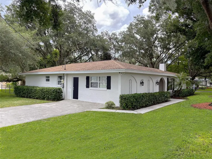 10 W Lake Hamilton Circle, Winter Haven, FL 33881 - #2