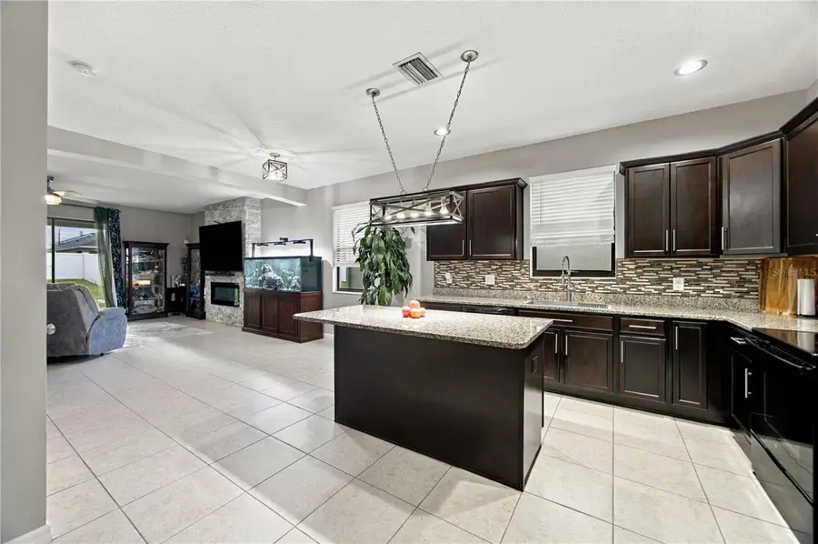 837 Old Windsor Way, Spring Hill, FL 34609 - #3