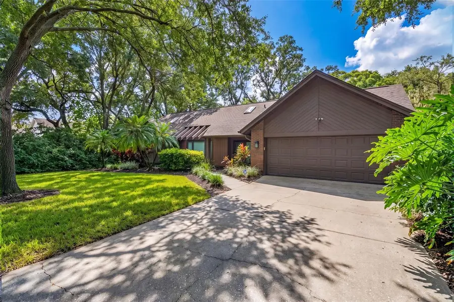 3300 Meadow View Lane, Palm Harbor, FL 34683 - #2