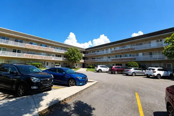 2426 Persian Drive #64, CLEARWATER, FL 33763