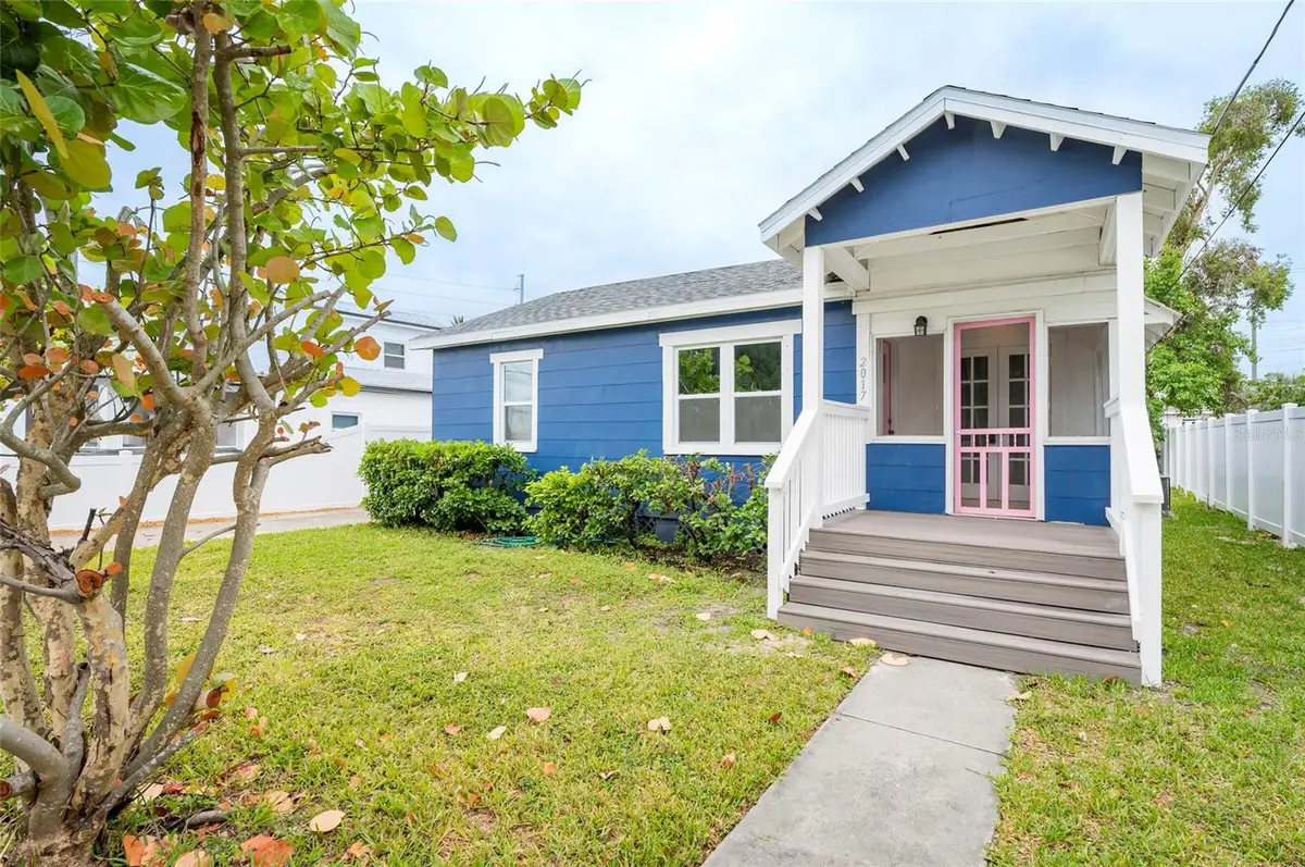 2017 Oceanview Place, Tampa, FL 33605 - #1