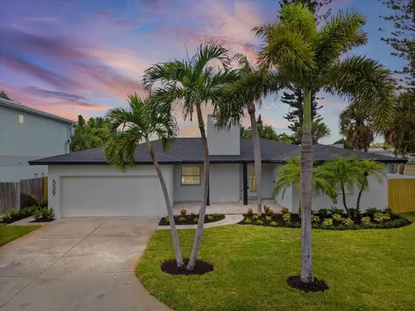 529 80th Avenue, ST PETE BEACH, FL 33706