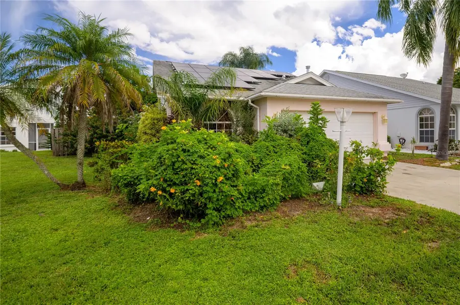 4205 Saint Clair Drive, Sarasota, FL 34243 - #2