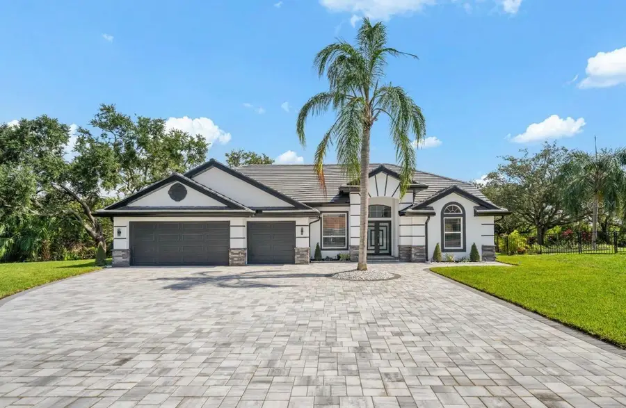 9701 Port Colony Way, Tampa, FL 33615 - #2