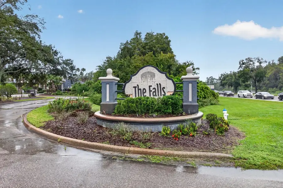 8513 Island Breeze Lane #207, Temple Terrace, FL 33637 - #2