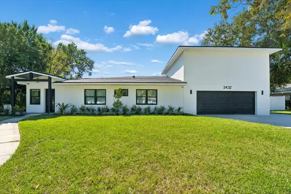 2432 Indian Avenue, BELLEAIR BLUFFS, FL 33770
